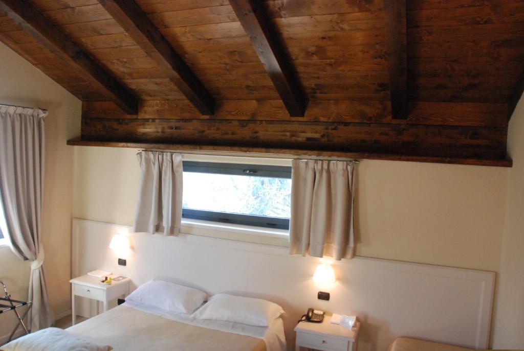 Albergo Della Ceramica Villanova Mondovì Exteriör bild